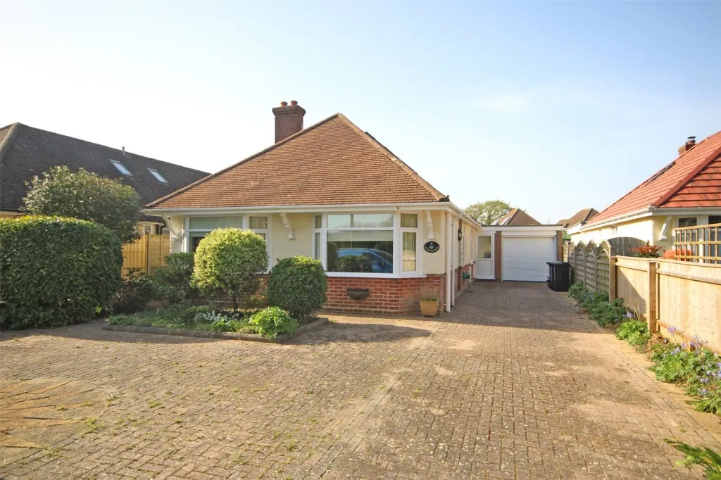 3 bed house for sale, New Milton, Hampshire