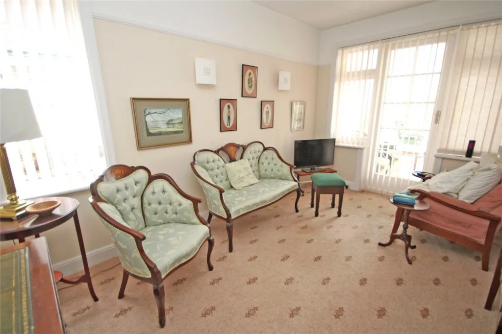 New Milton, Hampshire, photo 3
