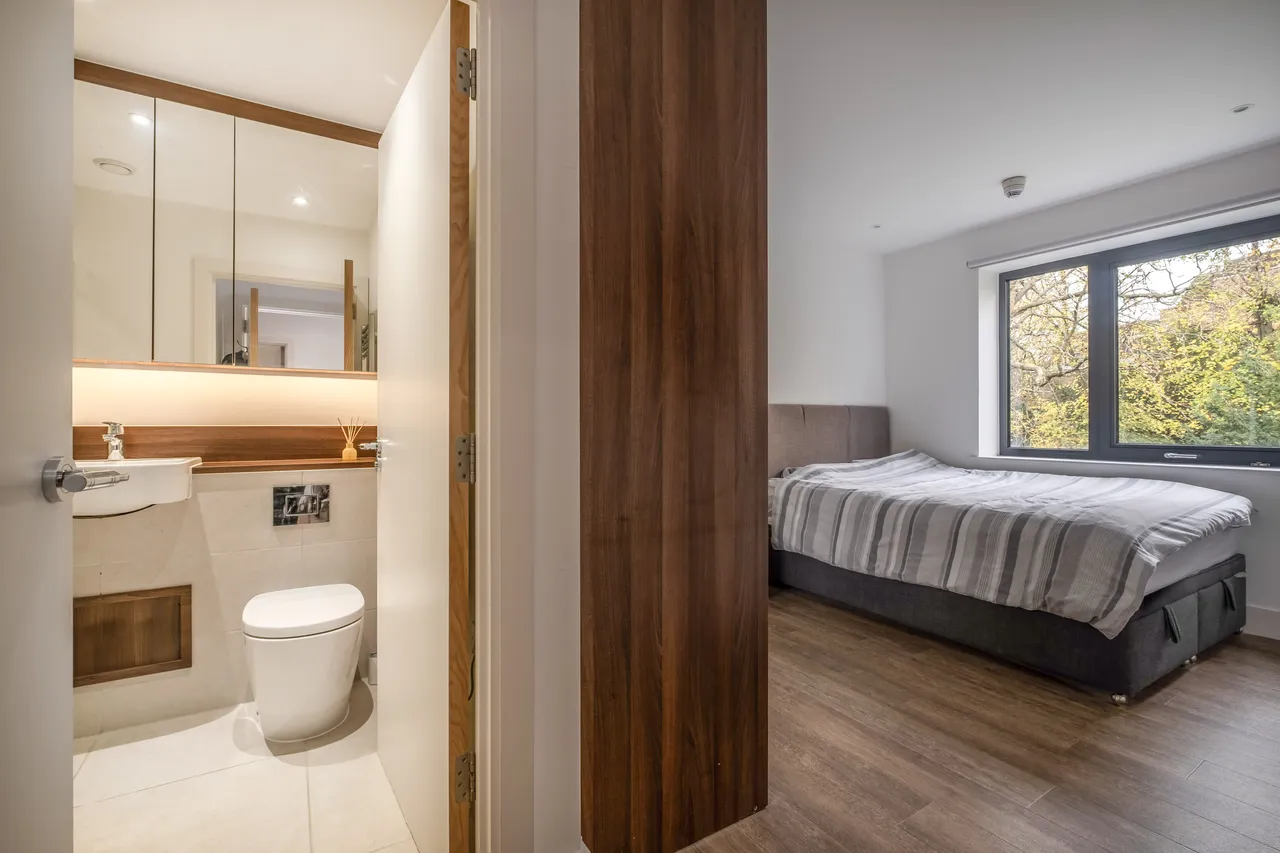 Pipit Drive, London, SW15, photo 8