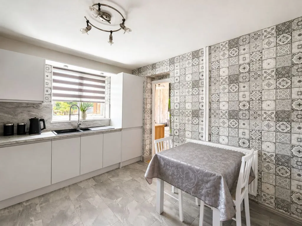 Dartmouth Avenue, Walsall, WS3, photo 4
