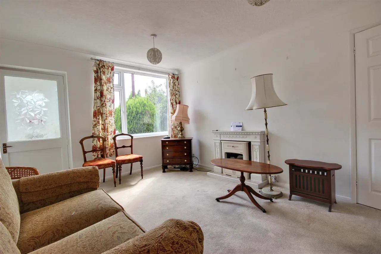 Creyke Close, Cottingham, photo 3
