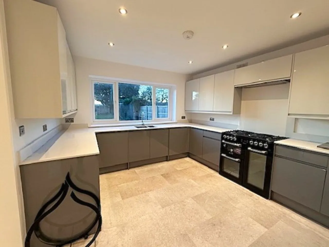 Low Road, Barrowby, NG32, photo 4