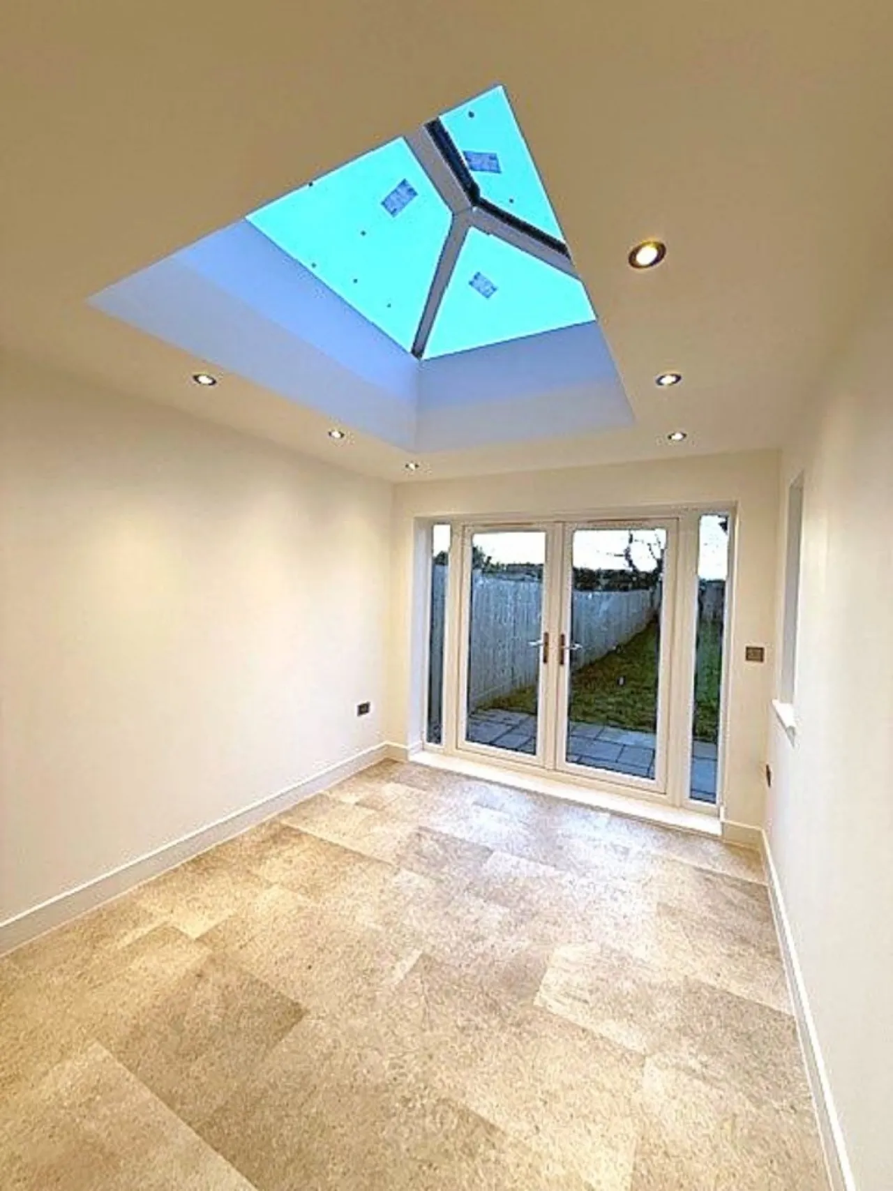 Low Road, Barrowby, NG32, photo 11