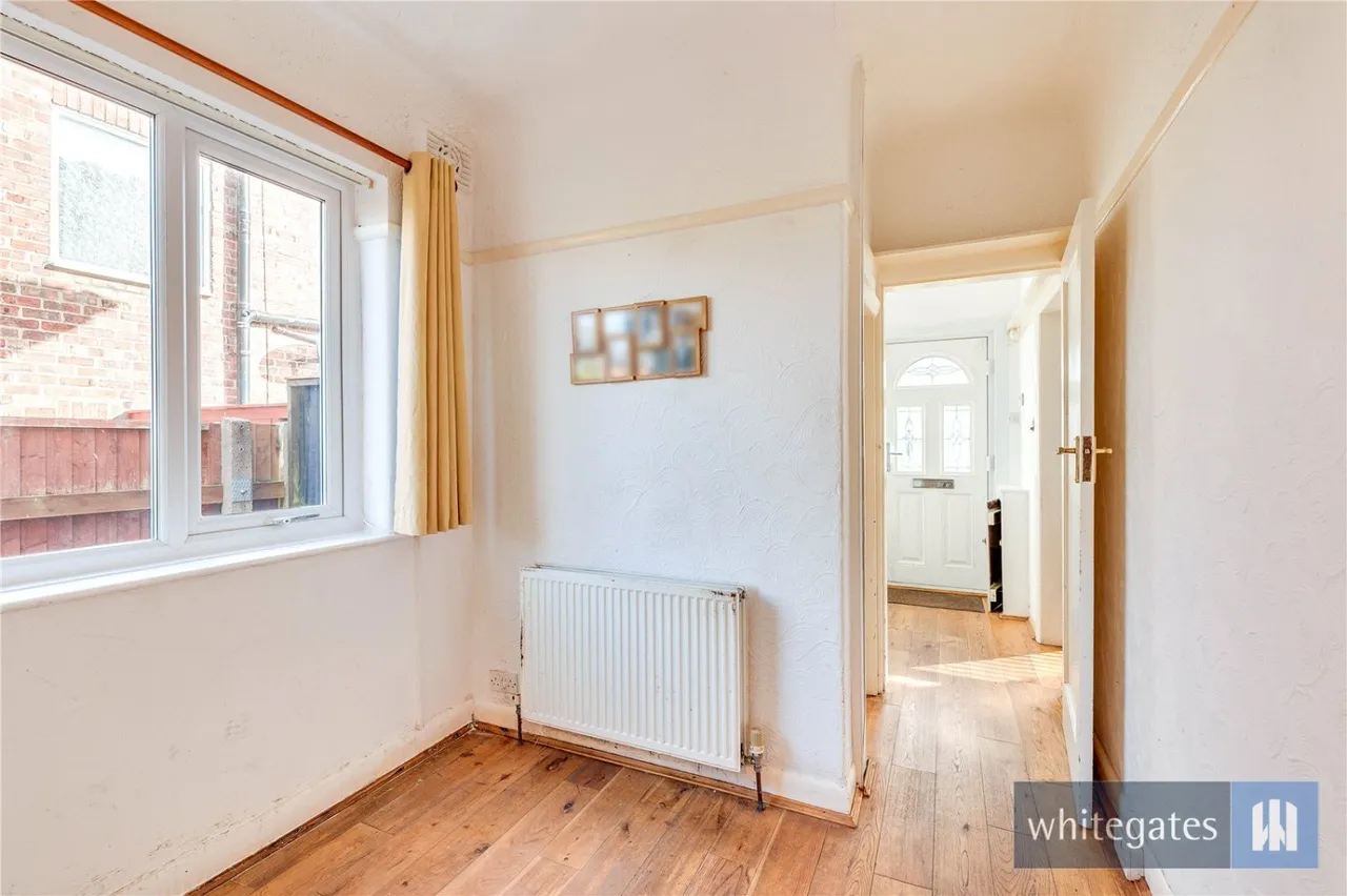 North Manor Way, Liverpool, L25, photo 7