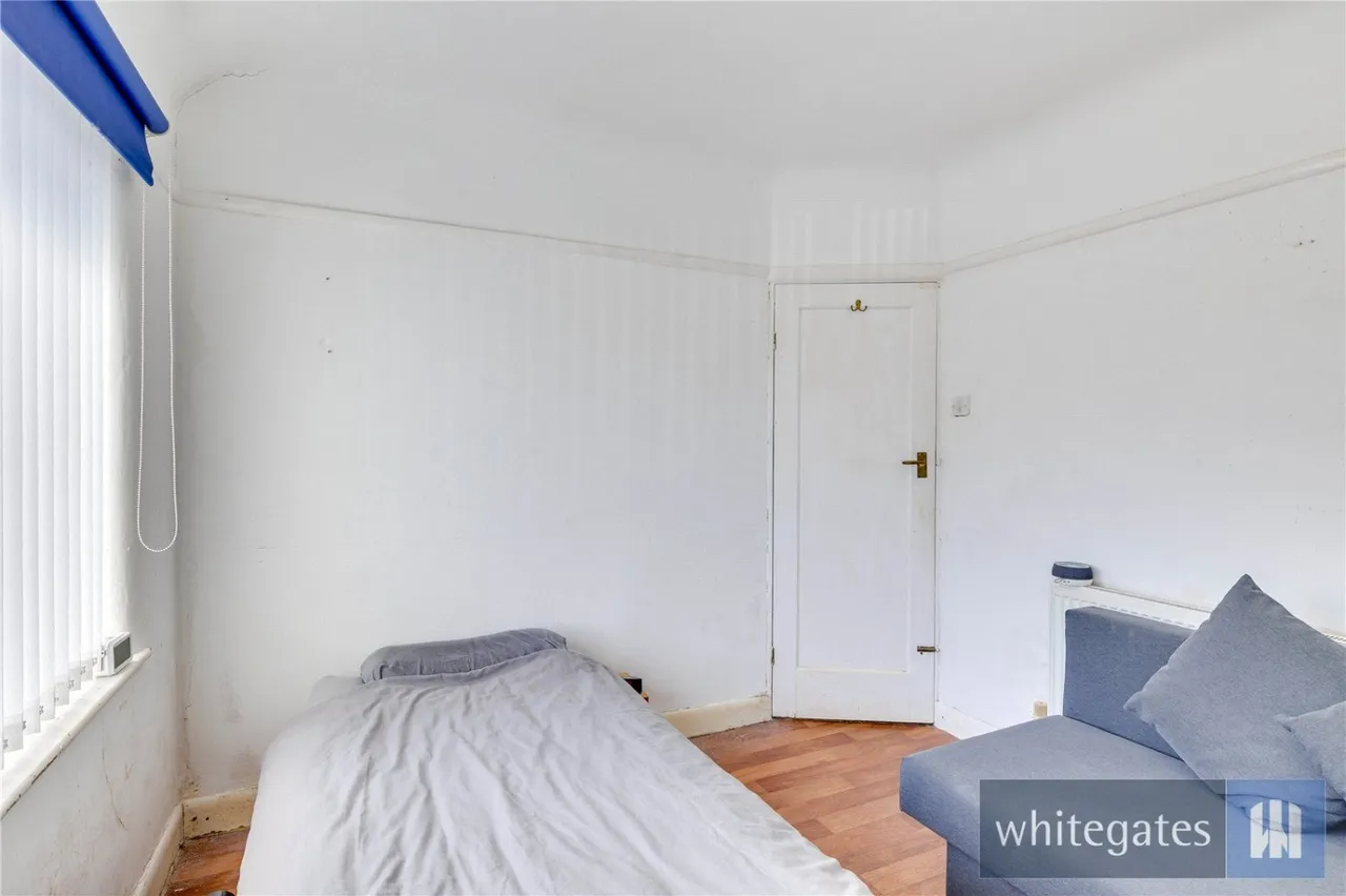 North Manor Way, Liverpool, L25, photo 18