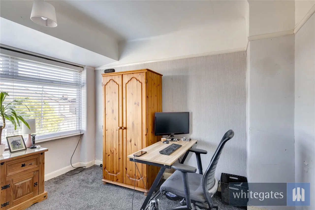 North Manor Way, Liverpool, L25, photo 15
