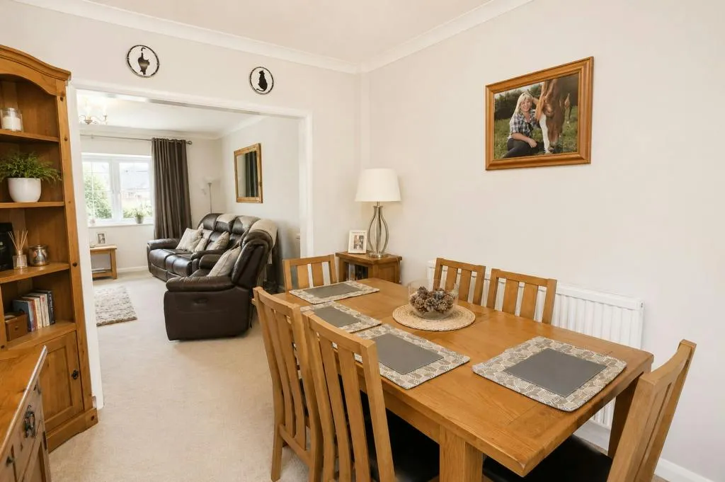 Silchester Road, Pamber Heath, RG26, photo 7