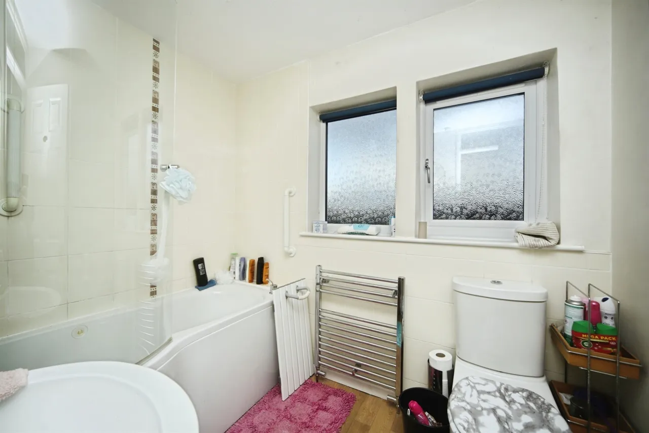 Eastwick Road, Taunton, TA2, photo 18