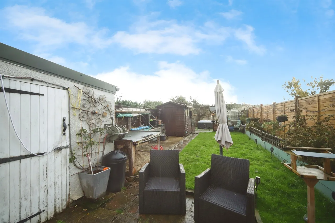 Eastwick Road, Taunton, TA2, photo 21