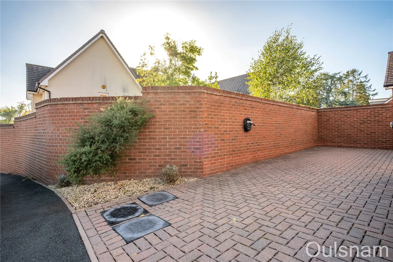 Gladstone Place, Blakedown, Kidderminster, Worcestershire, DY10 3LE, photo 29