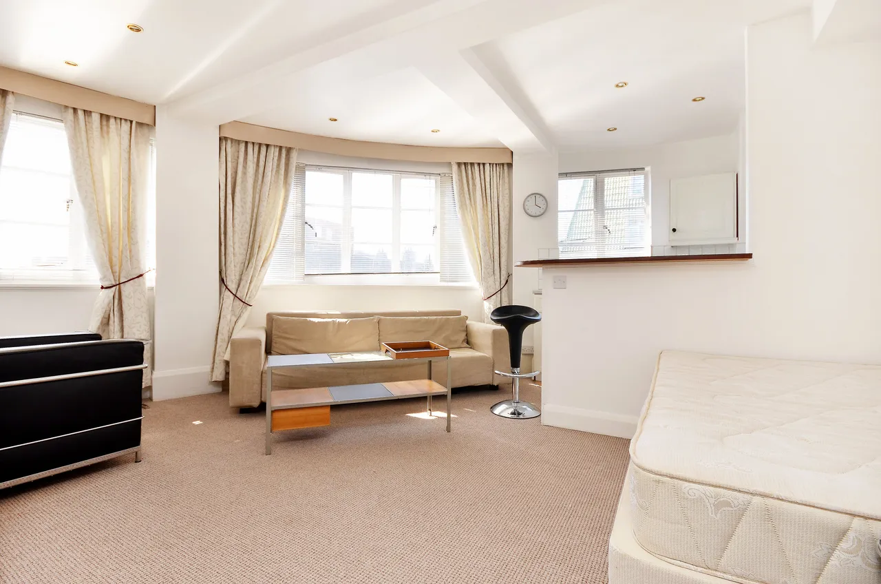 H5 Sloane Avenue Mansions, London, photo 2