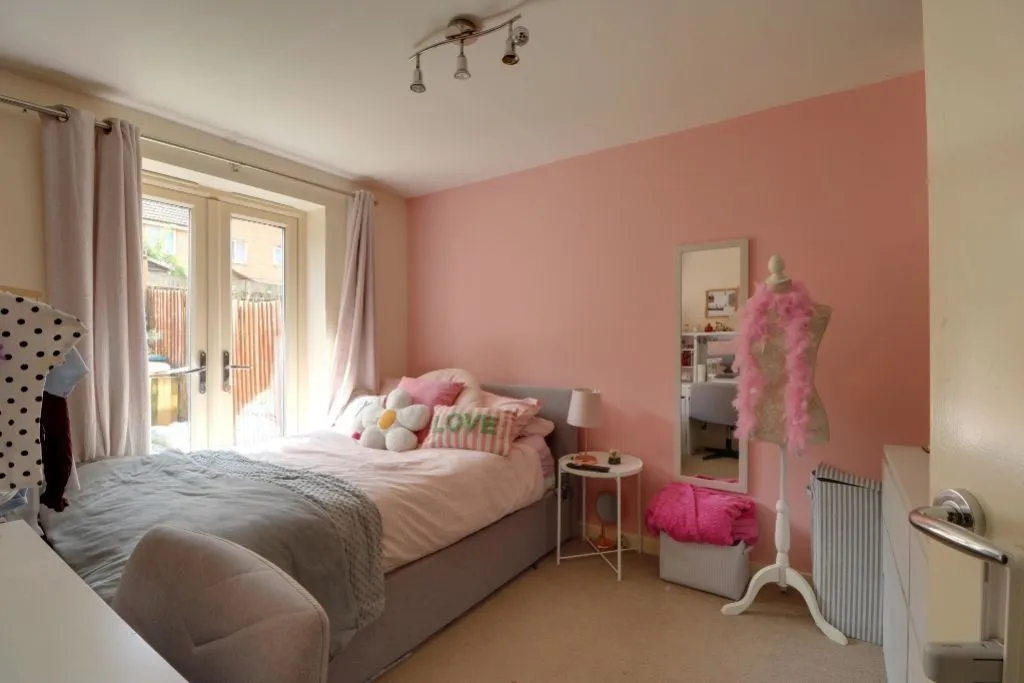 Watt Ave, Colsterworth, NG33, photo 3