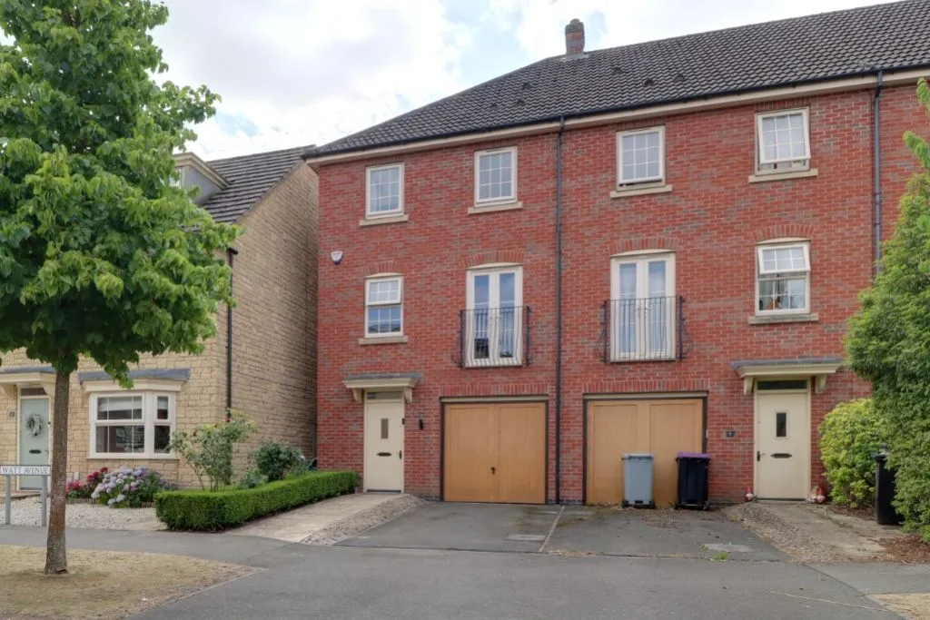 4 bed house for sale, Watt Ave, Colsterworth, NG33