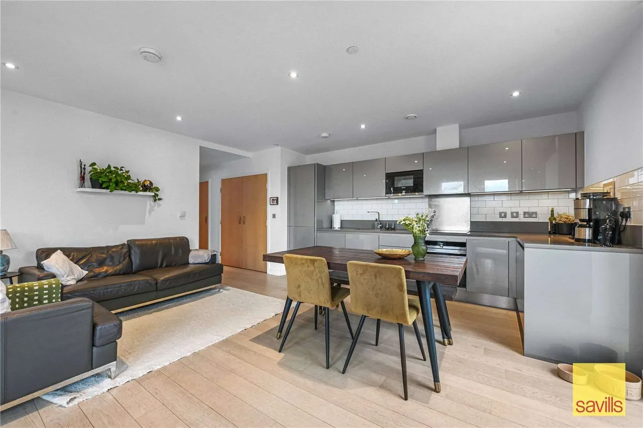 2 bed flat for sale — 47 Pilot Walk, Greenwich, London, SE10 0NW