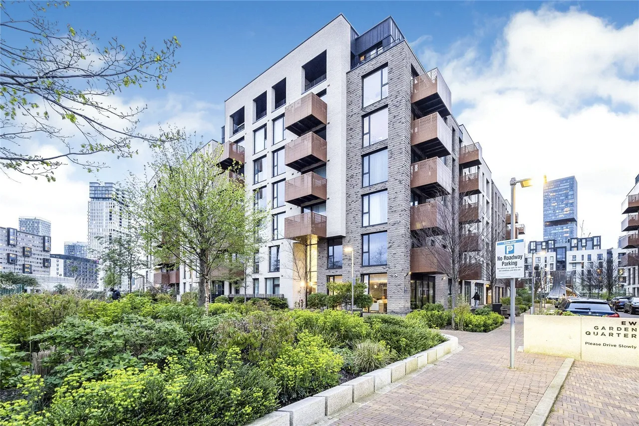Leyton Road, London, E15, photo 22