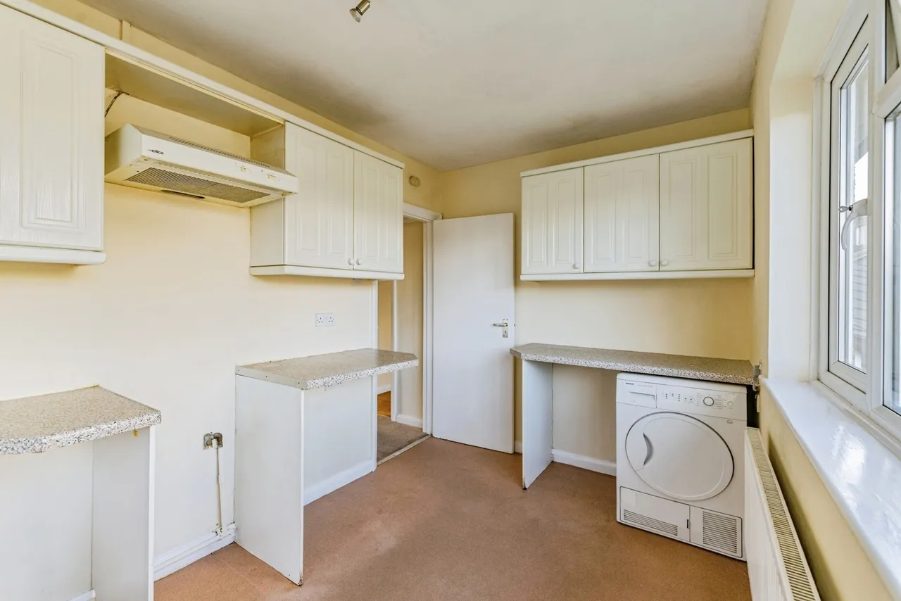 High Street, West Wickham, BR4, photo 15