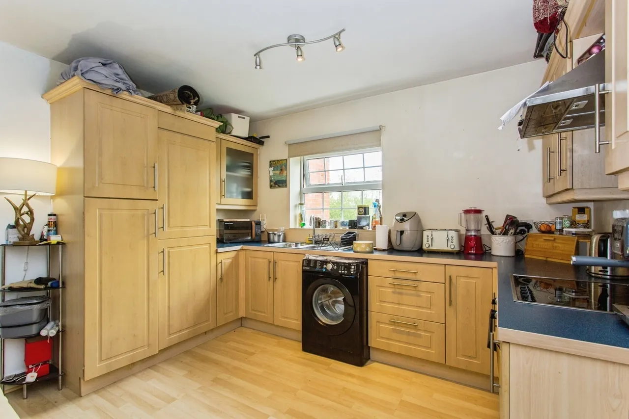 Maple House, Denham Wood Close, Chorley, Lancashire, PR7, photo 4