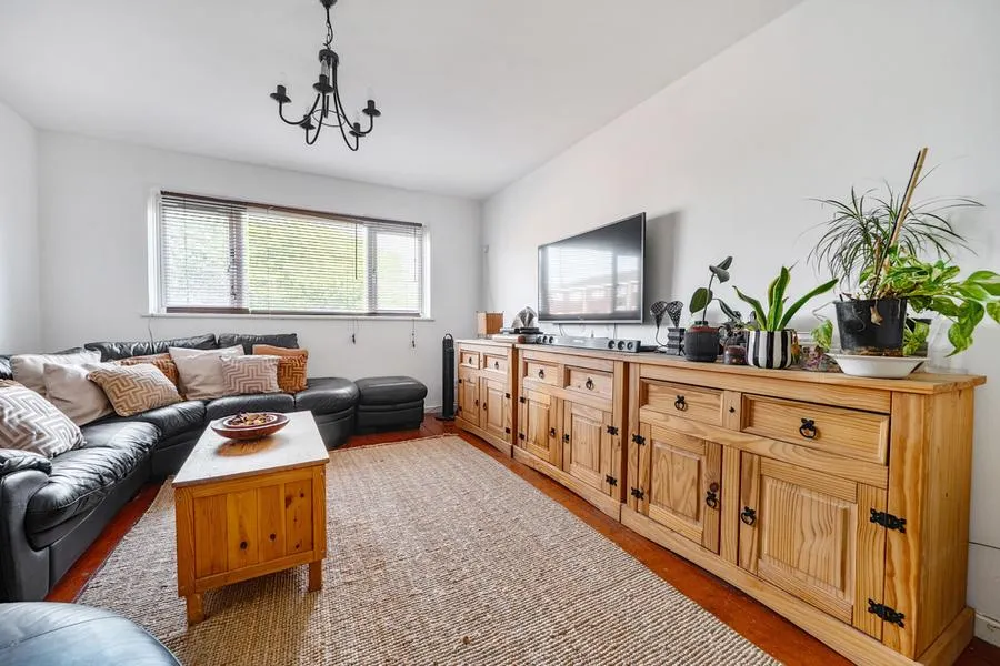 Cheviot Road, Slough, SL3, photo 5