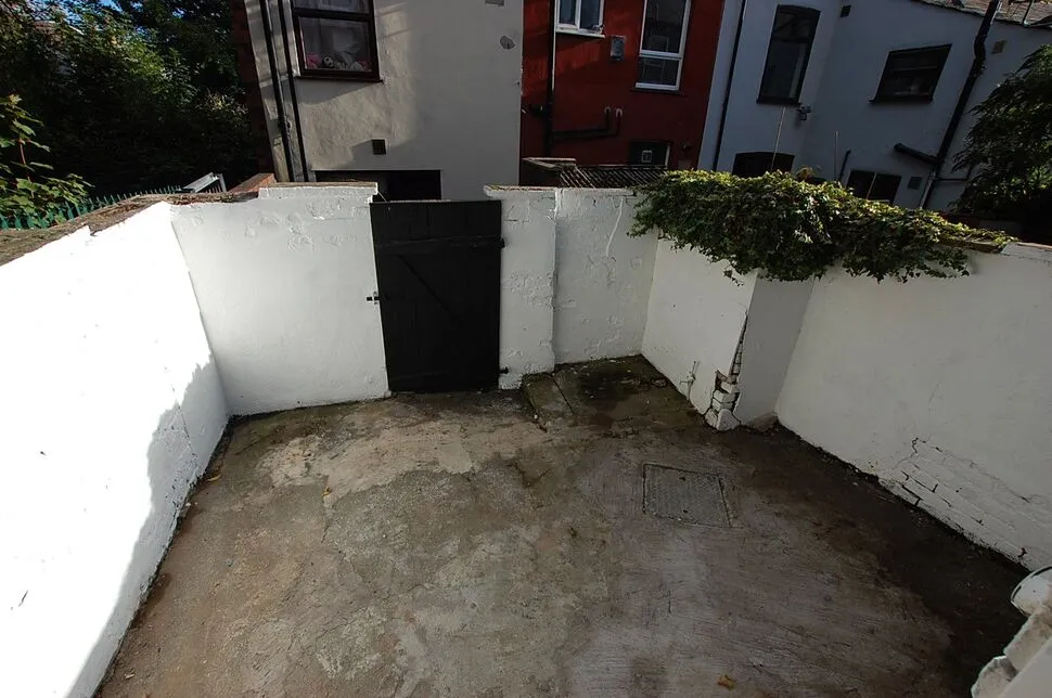 Kings Road, Ashton-under-Lyne, OL6, photo 9