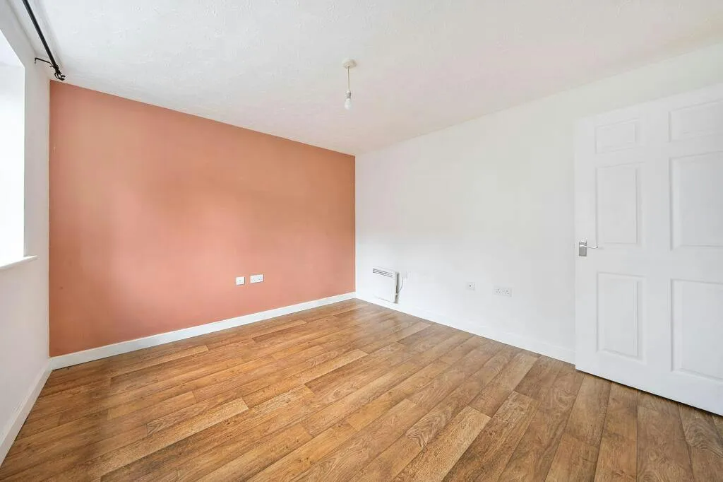 Saltings Crescent, West Mersea, CO5, photo 3