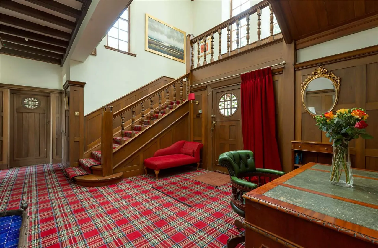 Stewartbrae, 6 Roman Road, Bearsden, Glasgow, G61 2SW, photo 4
