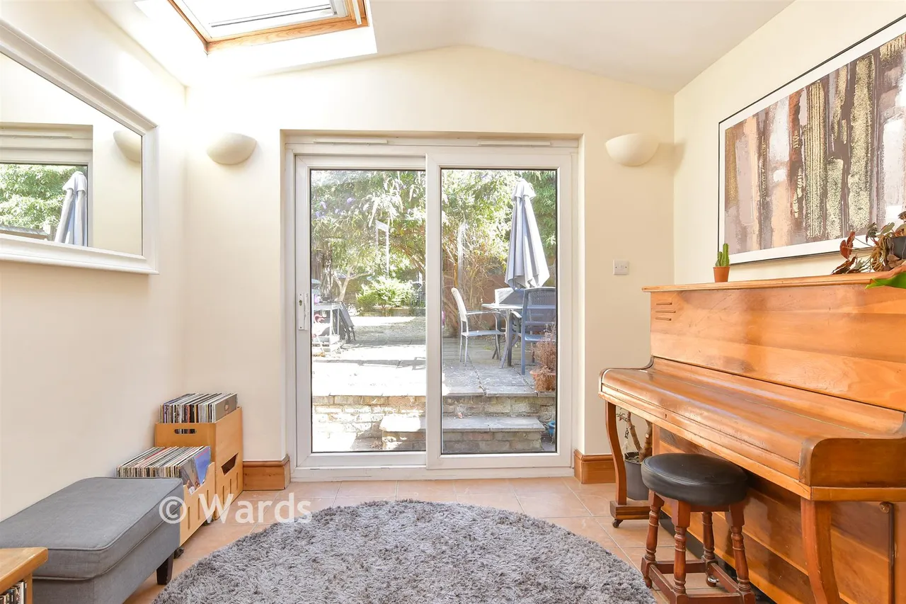 Trafalgar Street, Gillingham, ME7, photo 9