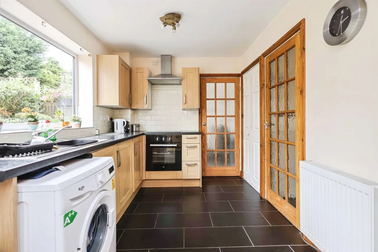Woodbury Road, Halesowen, photo 3