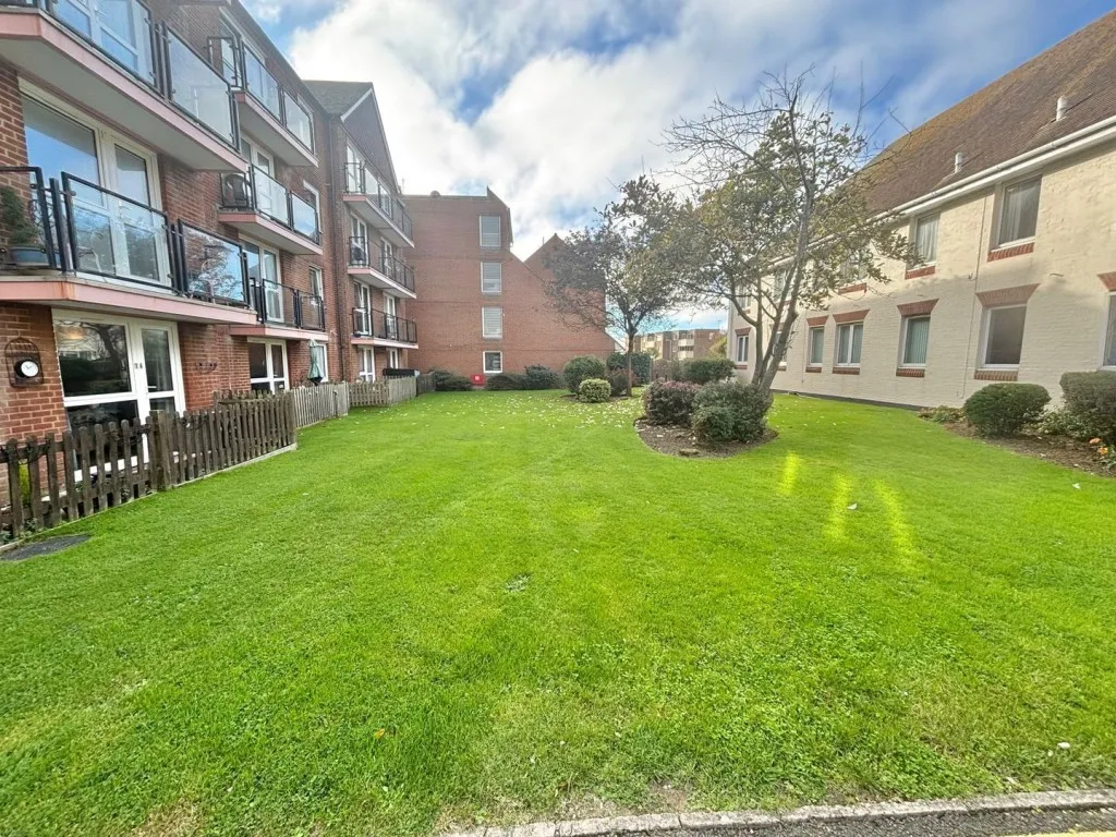 Brookfield Road, Bexhill on Sea, photo 16