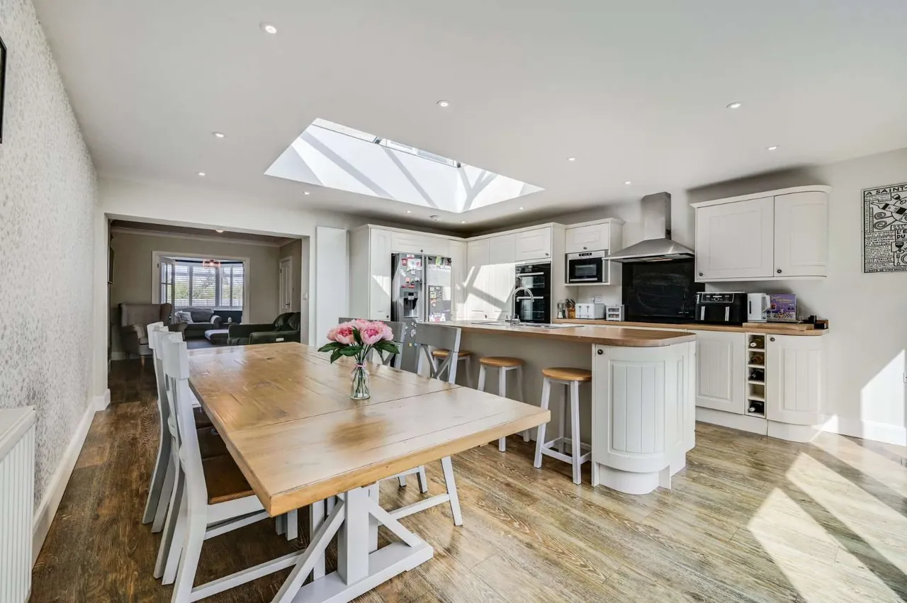 Moulsham Drive, Chelmsford, Essex, CM2 9PX, photo 6