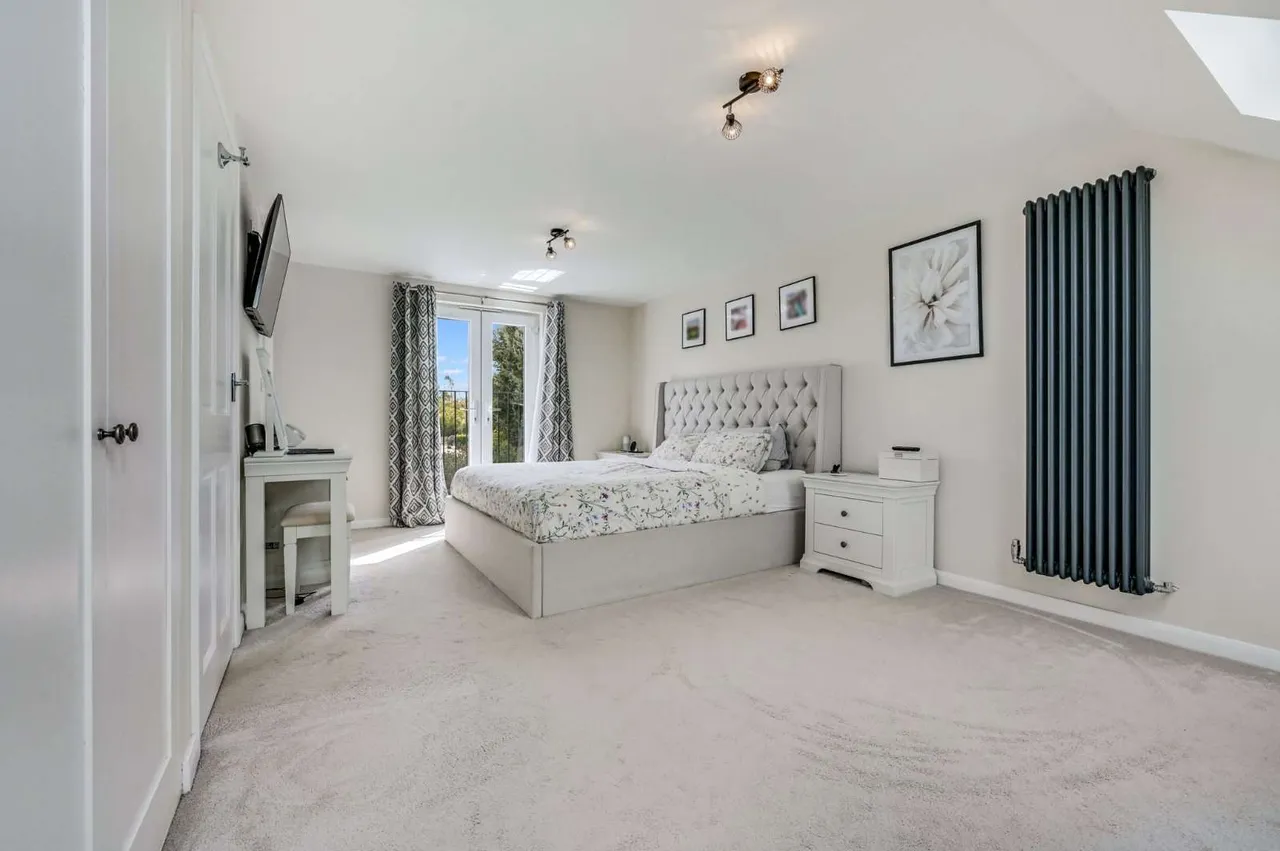 Moulsham Drive, Chelmsford, Essex, CM2 9PX, photo 11