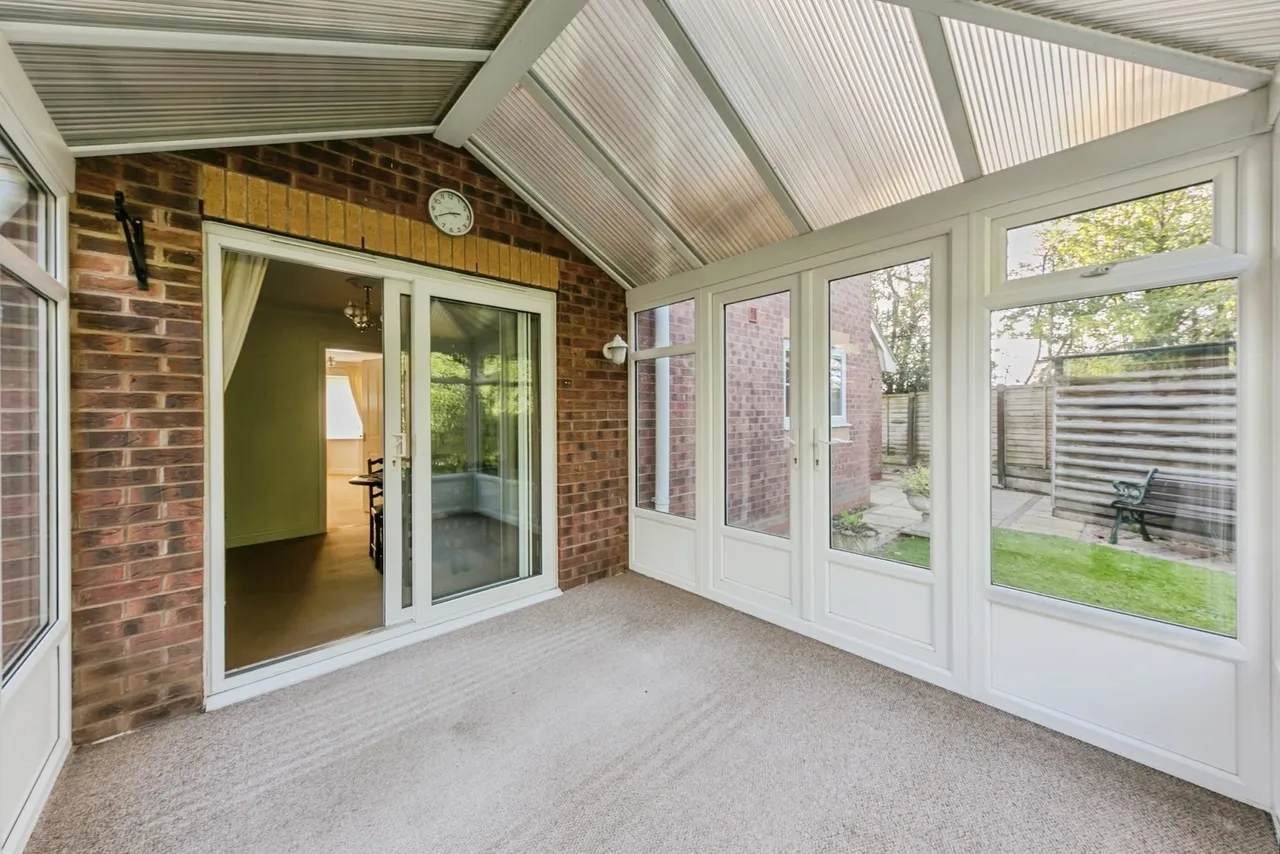 Sandymere Court, Winsford, CW7, photo 8