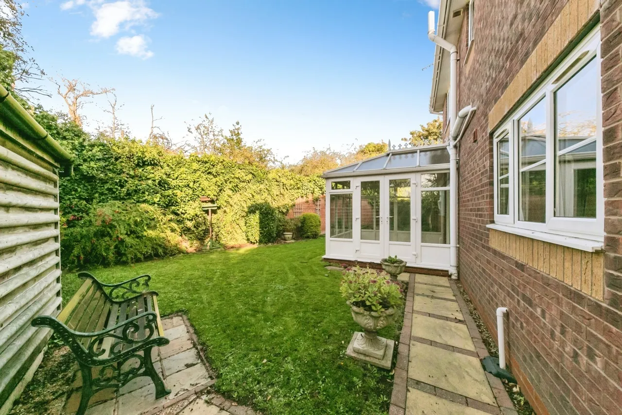 Sandymere Court, Winsford, CW7, photo 23