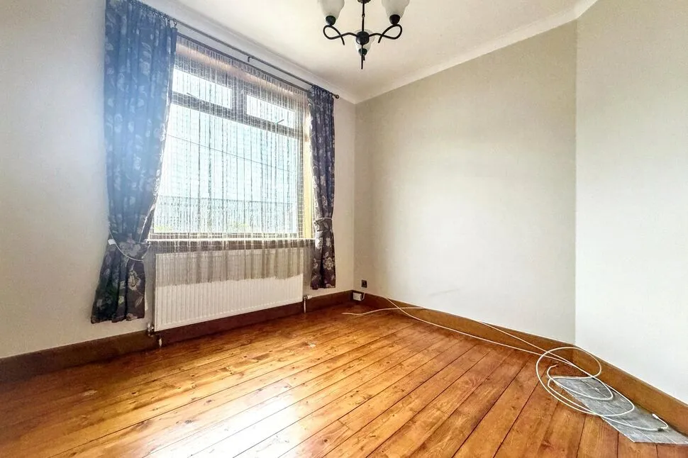 Meikle Earnock Road, Hamilton, ML3, photo 17