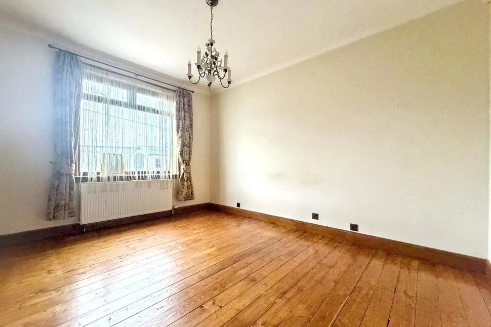 Meikle Earnock Road, Hamilton, ML3, photo 14