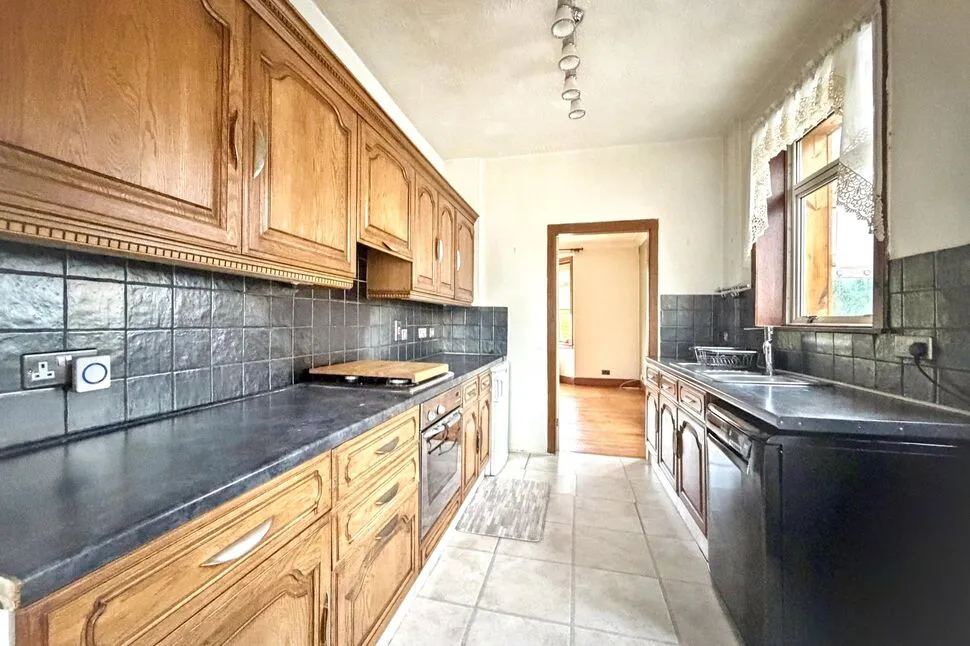 Meikle Earnock Road, Hamilton, ML3, photo 5