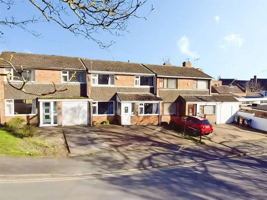 3 bed house for sale — Kings Walk, Earl Shilton, Leicestershire, LE9