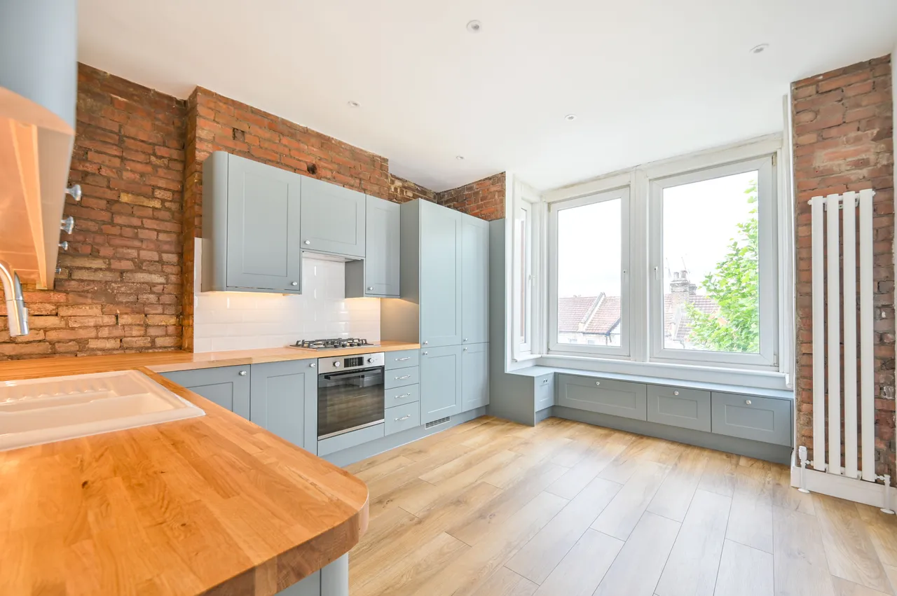 54c St Johns Avenue, London, photo 8