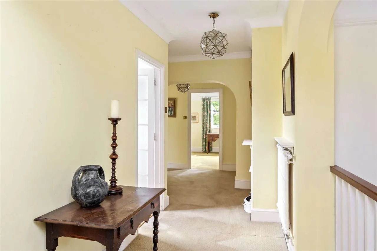 Lewes Road, East Grinstead, RH19, photo 20