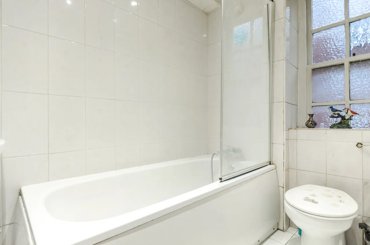 409 Park West, Edgware Road, London, photo 9