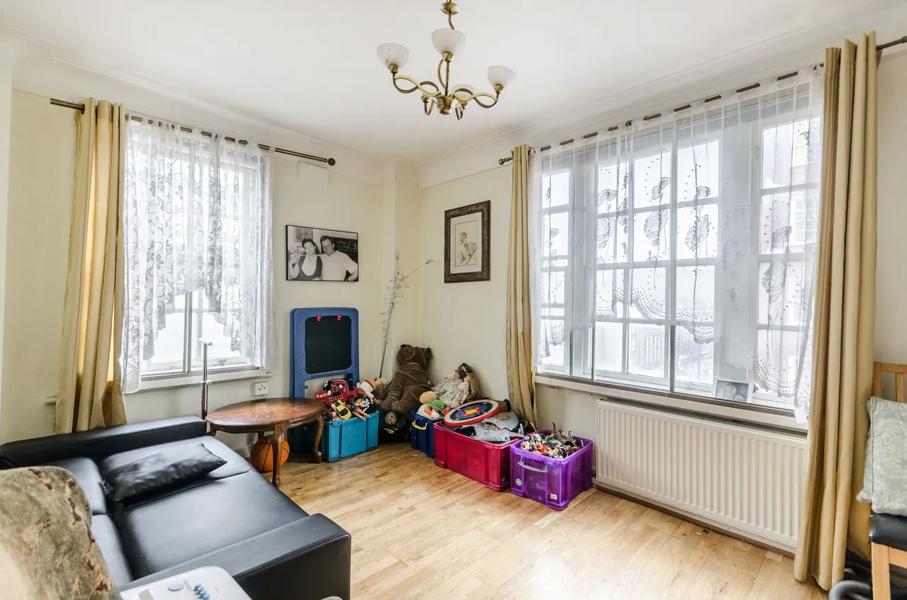 409 Park West, Edgware Road, London, photo 4