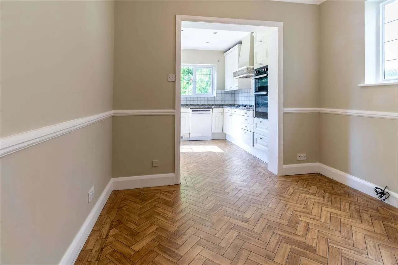 Shelley Grove, Loughton, IG10, photo 8