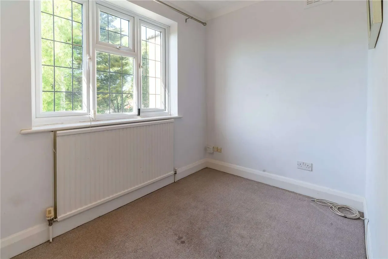 Shelley Grove, Loughton, IG10, photo 15