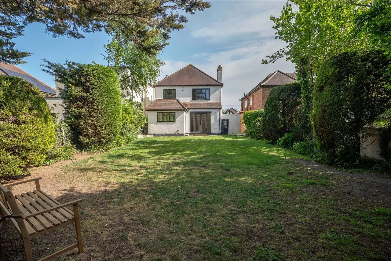 Shelley Grove, Loughton, IG10, photo 11