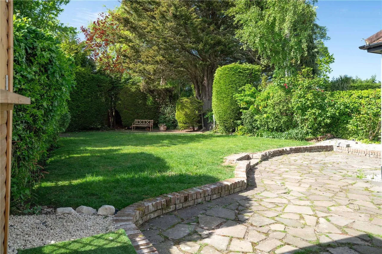 Shelley Grove, Loughton, IG10, photo 10