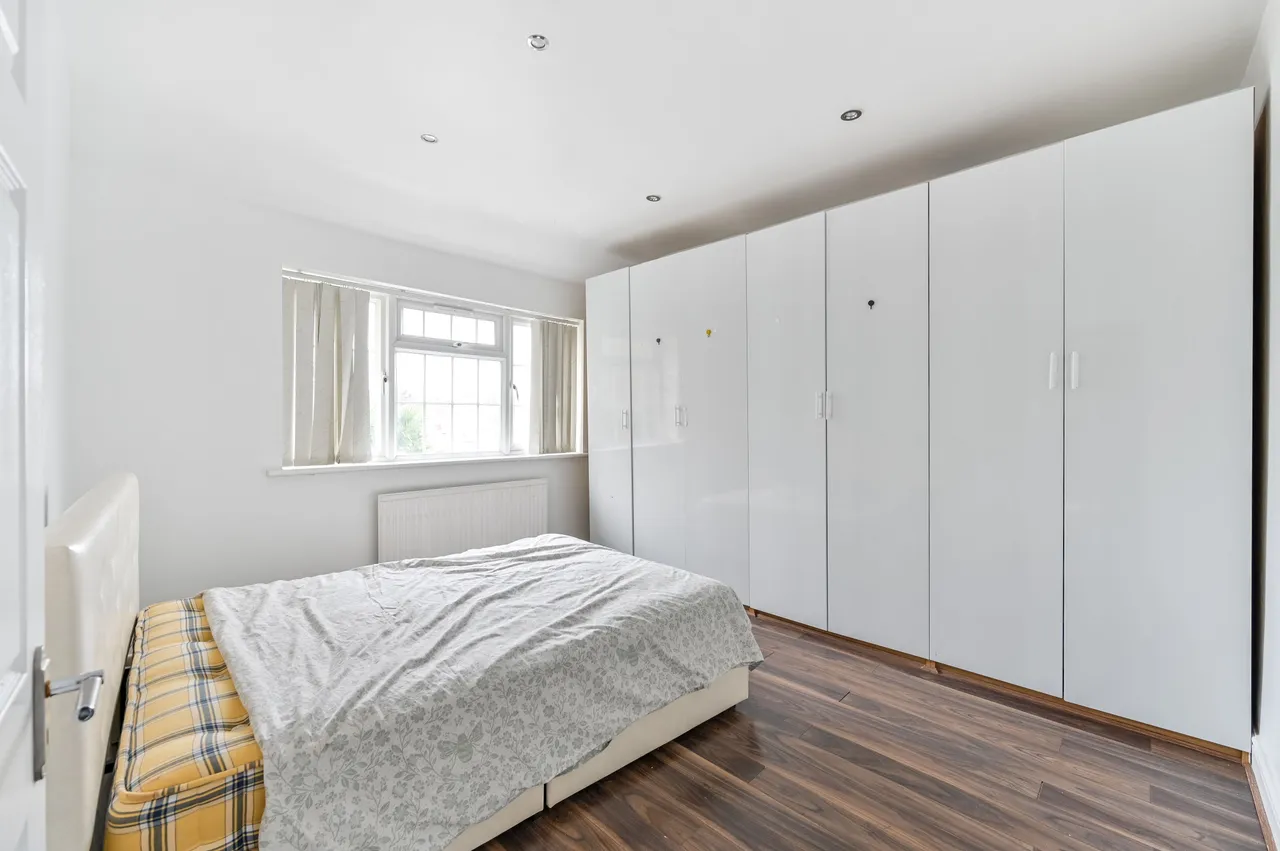 6 Oxford Avenue, Hounslow, photo 6