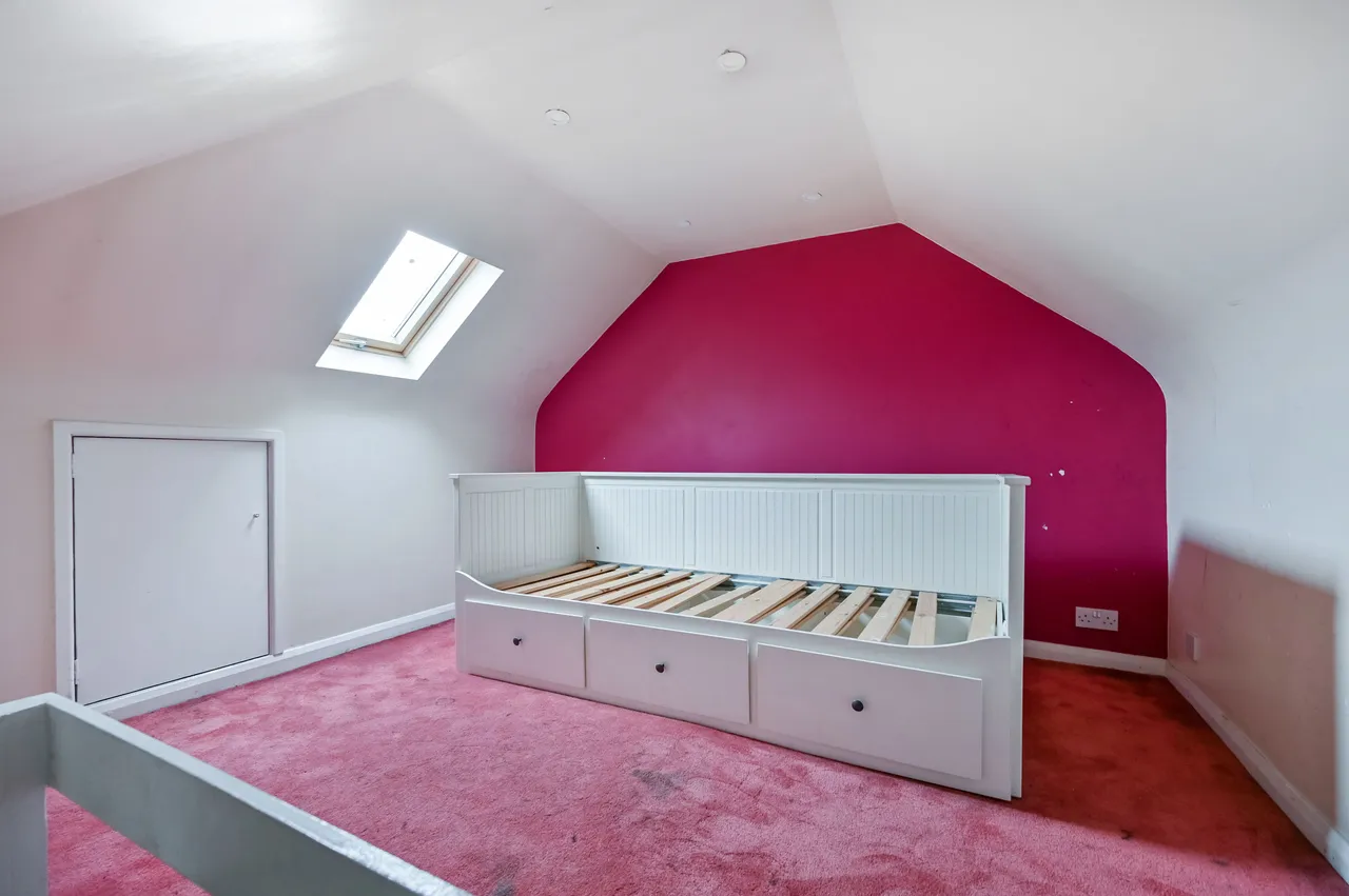 6 Oxford Avenue, Hounslow, photo 10