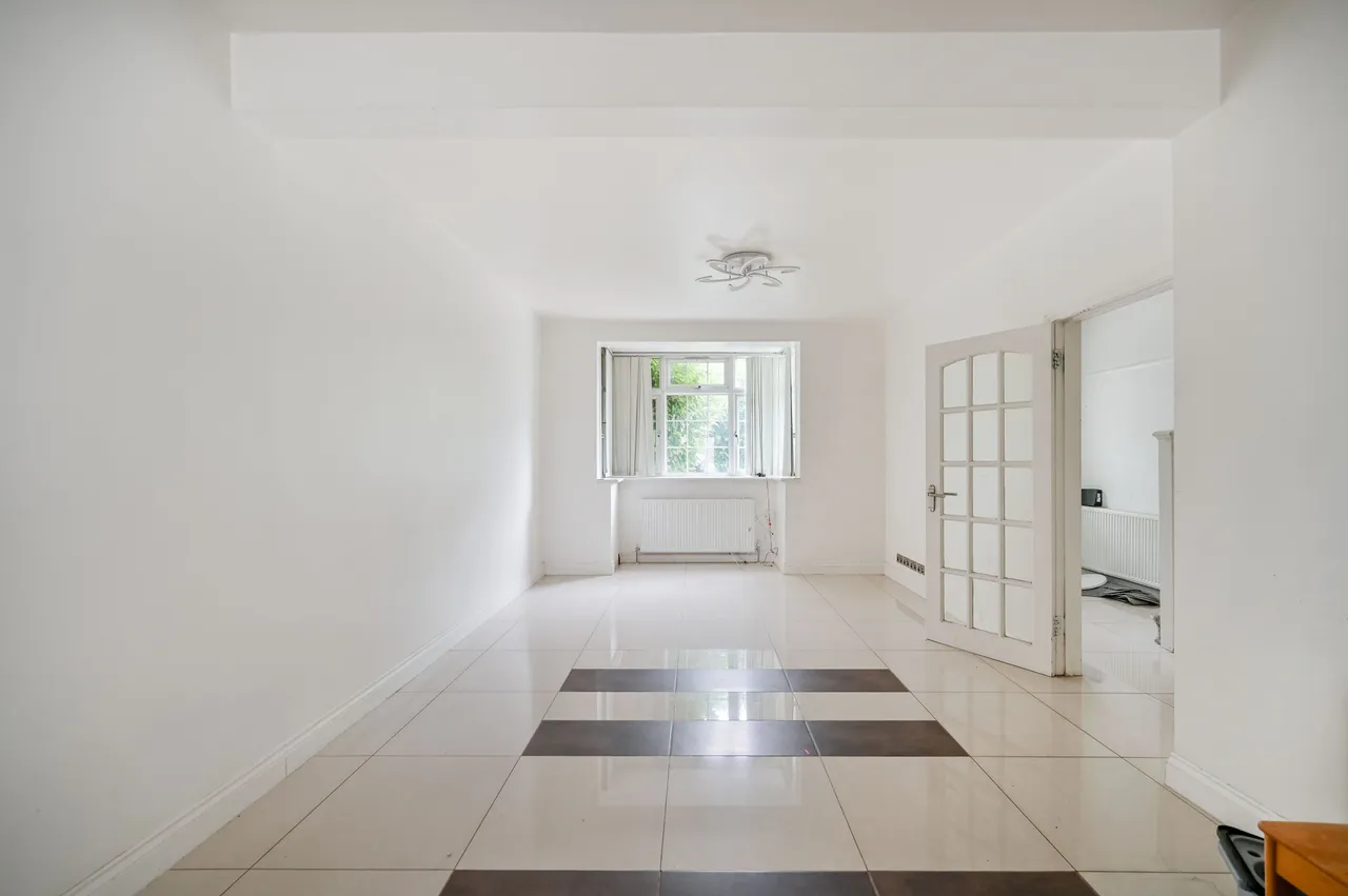 6 Oxford Avenue, Hounslow, photo 3