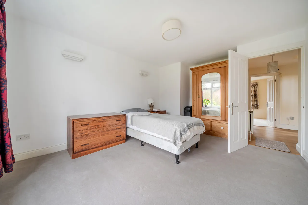 Riverside Close, Liss, GU33, photo 6
