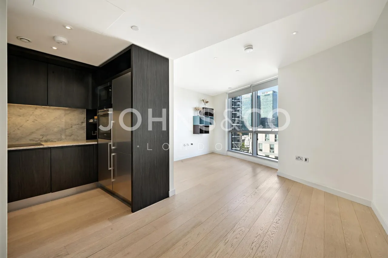 1 bed flat for sale, Biscayne Avenue, E14