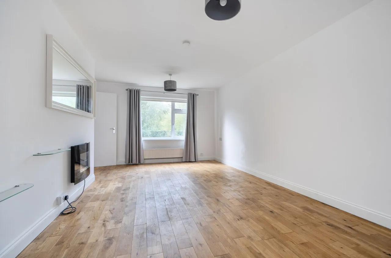 Florence Close, Birdham, PO20, photo 4